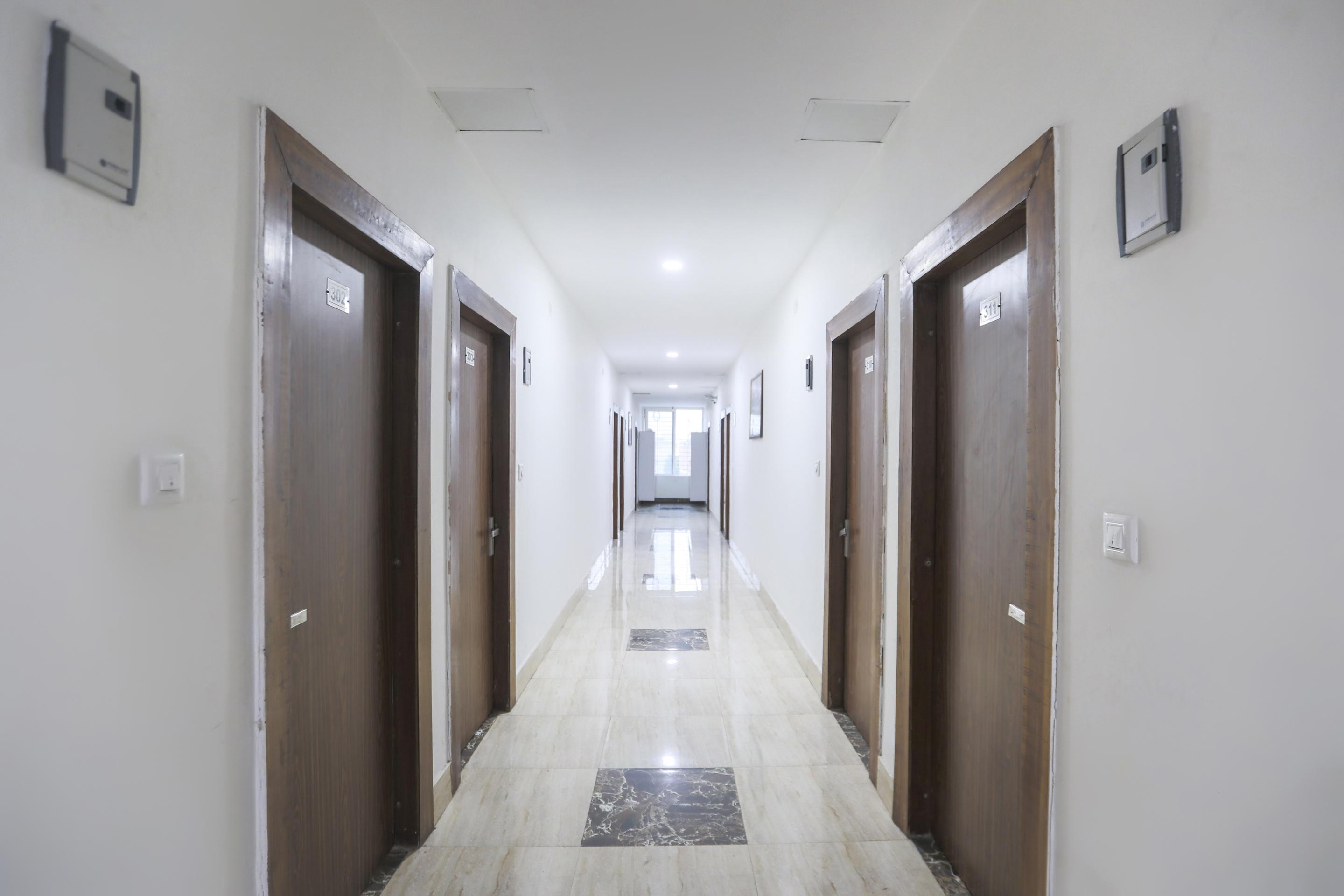 Capital O 13310 Noida Suites Eksteriør billede
