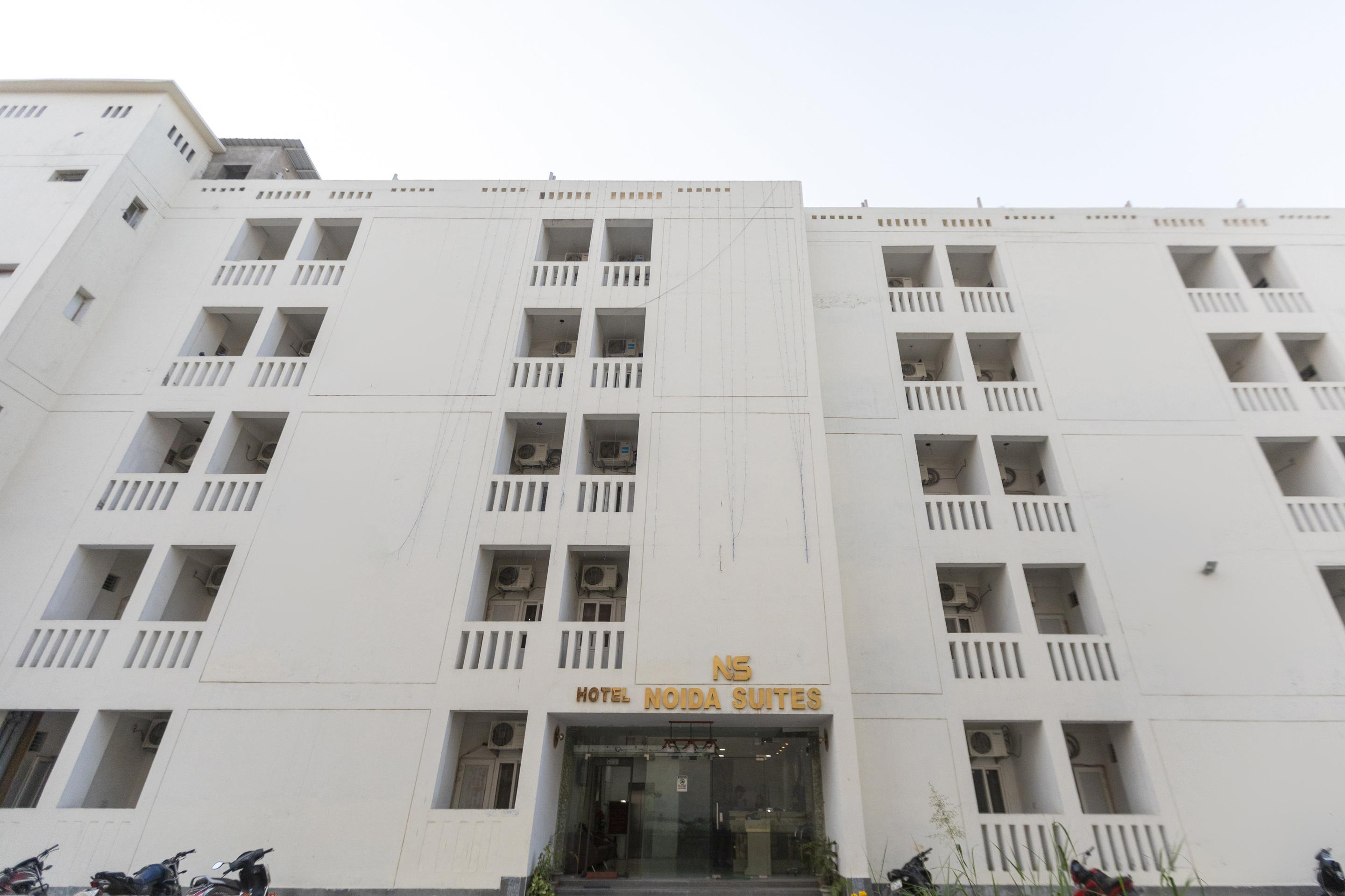 Capital O 13310 Noida Suites Eksteriør billede