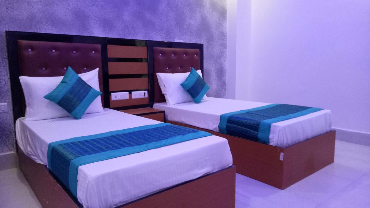 Capital O 13310 Noida Suites Eksteriør billede